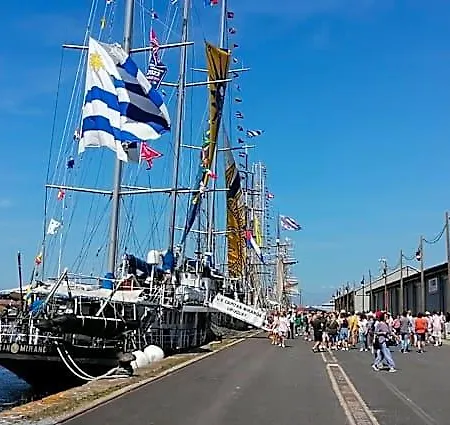 Ξενοδοχείο Les Gens De Dunkerque By Popinns